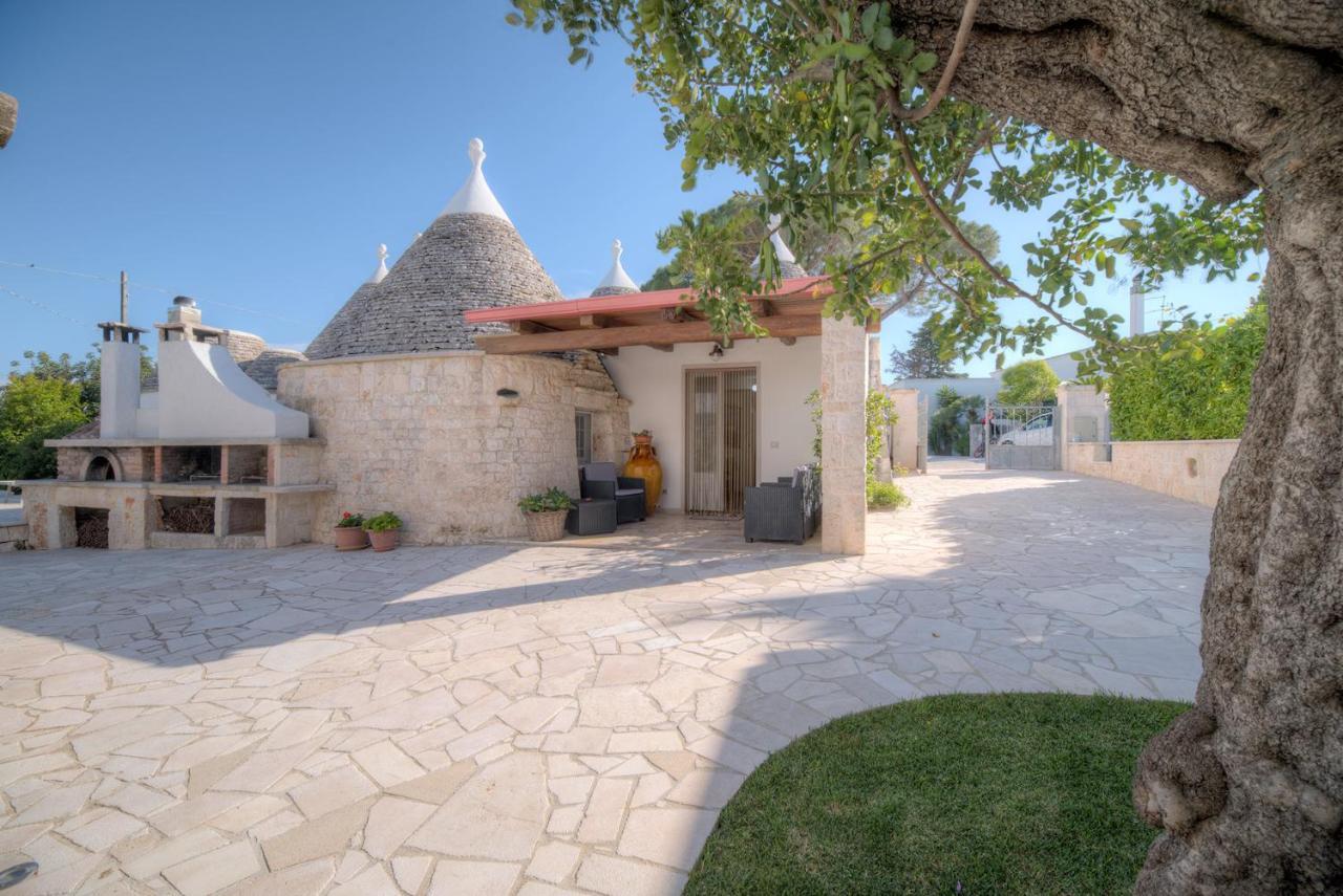 Trulli La Piazzetta by Typney Apartman Cocolicchio Kültér fotó